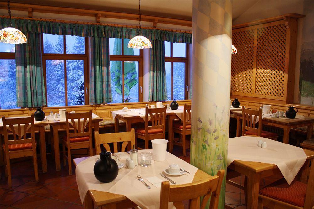 Hotel Ahornhof Lindberg Exterior photo